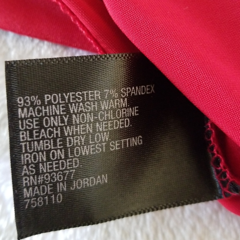 Red blouse - Picture 3 of 3